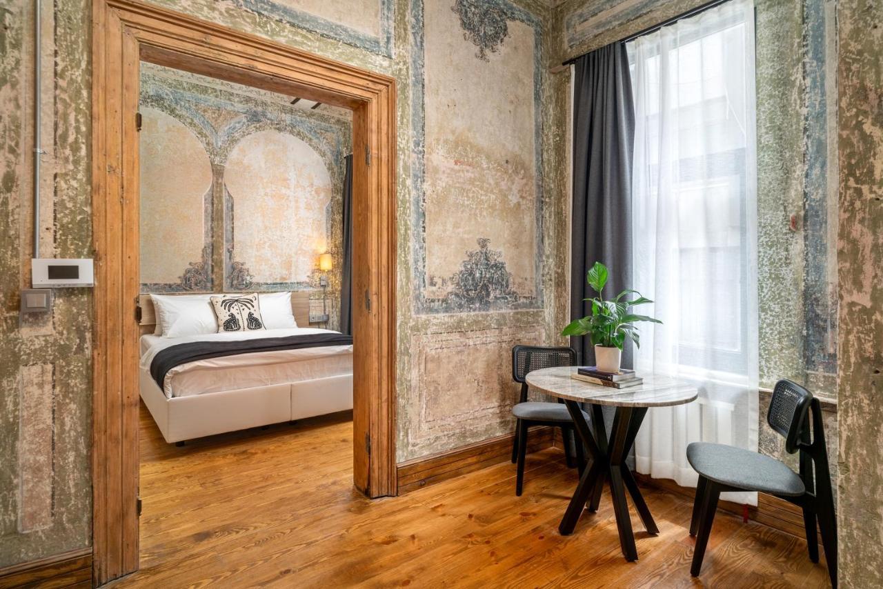Urban Quarters - Bueklue Han Istanbul Bagian luar foto